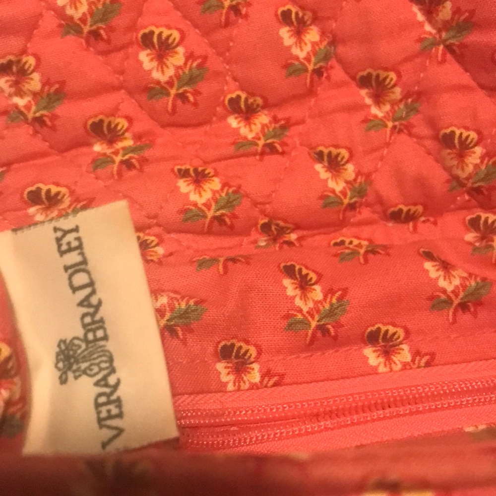 😎😱😎 Vera Bradley Crossbody , soo kool - Picture 6 of 8
